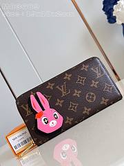 Louis Vuitton LV Zippy Wallet Monogram 19.5 x 10.5 x 2.5 cm - 1