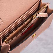Valentino Garavani Small Leather Chain Wallet Pink 20x10.5x4cm - 2
