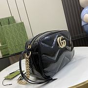 Gucci GG Marmont Small Shoulder Bag Black Patent 24x13x7cm - 6