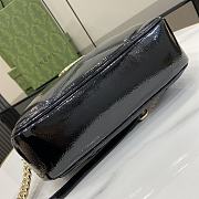 Gucci GG Marmont Small Shoulder Bag Black Patent 24x13x7cm - 5