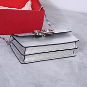 Valentino Garavani Small Leather Chain Wallet Silver 20x10.5x4cm - 4