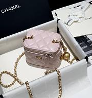 Chanel Mini Vanity Case Light Pink Lambskin 11cm - 5