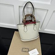 Gucci Diana Small Tote Bag White 22x20.5x11.5cm - 5