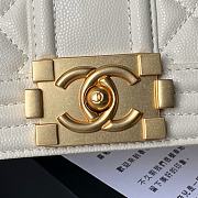 Chanel Medium Leboy Bag White Caviar Gold 25cm - 2