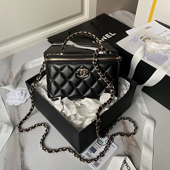 Chanel 24A Top Handle Vanity Case Black Lambskin 17cm