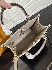 LV Onthego Small Grey M45779 Size 25 x 19 x 11.5 cm - 5