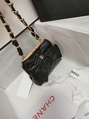 Chanel Clutch With Strap Glossy Black 12 x 13 x 4 cm - 2