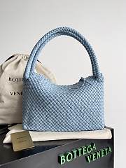 Bottega Veneta Tosca Shoulder Bag Blue 27x18x9cm - 4