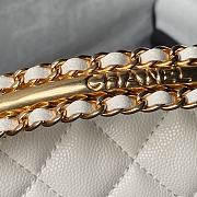 Chanel Clutch With Strap White Caviar Gold 19x14x7cm - 3