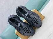 Adidas Yeezy Foam RNR Carbon Black - 3