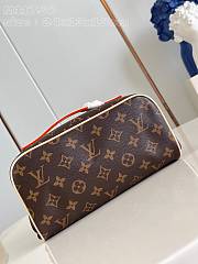 Louis Vuitton LV Bag Toiletry Monogram 24 x 13 x 13 cm - 5