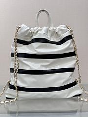 Chanel 22 Bag White Black 40x51x9cm - 5