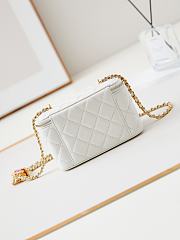 Chanel Vanity Case White Bag 17x9.5x8cm - 5