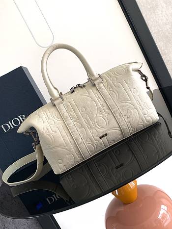 Dior Weekender 25 Beige Calfskin Gravity 31 x 18 x 12 cm