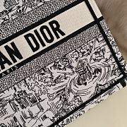 Dior Medium Book Tote White Black Paris Allover 36 x 27.5 x 16.5 cm - 2