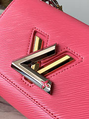 Louis Vuitton LV Twist PM Pink Epi 19 x 15 x 9 cm - 2