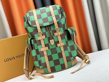 Louis Vuitton LV Christopher MM Green 38 x 44 x 12.5 cm