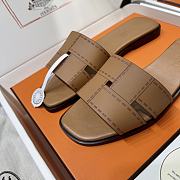 Hermes Brown Slides - 4