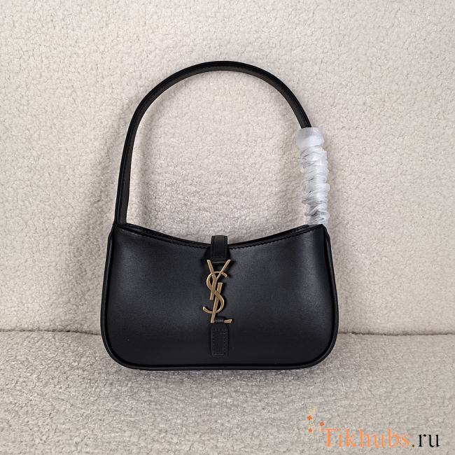 YSL Small Le 5 a 7 Smooth Leather Black 19x11.5x4.5cm - 1