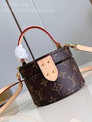 Louis Vuitton LV Scott Monogram 13x9x11cm - 5