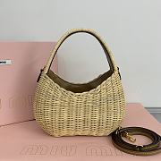Miu Miu Natural Wander Wicker Handbag 20x6x14cm - 4
