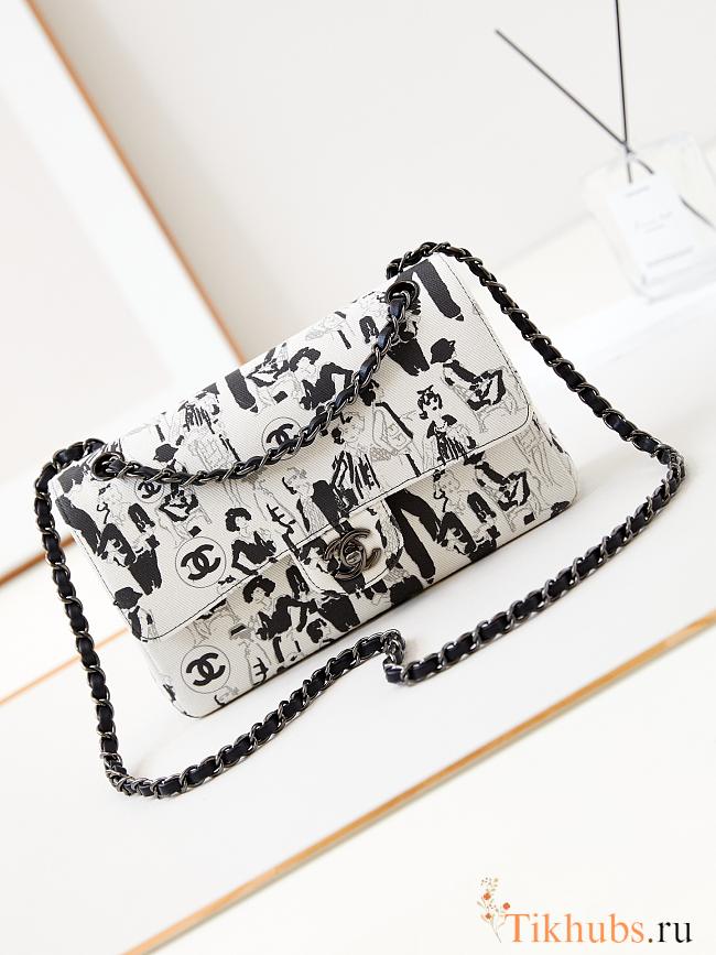 Chanel Medium White Black Canvas Karl Lagerfeld 25cm - 1