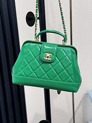 Chanel Small Bag With Handle Lambskin Green 23.5x16x8cm - 1