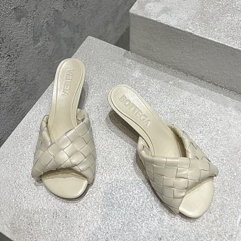 Bottega Veneta Blink Mule Cream Heel 5cm