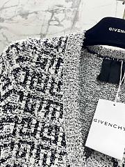 Givenchy Cardigan  - 4