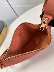 Louis Vuitton LV Low Key Bumbag Cognac 28 x 13 x 5.5 cm - 6