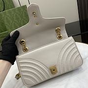 Gucci GG Marmont Small Shoulder Bag Light Grey 26x13x6cm - 2