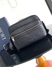 Dior Rider 2.0 Zipped Messenger Bag Black 23 x 17 x 7.5 cm  - 1