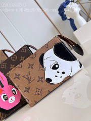 Louis Vuitton LV Trio Toilet Pouch Animonogram 25 x 20 x 5.5 cm - 3