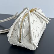 Bottega Veneta Intrecciato Concert Pouch White 18.5x11.5x8.5cm - 4