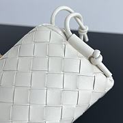 Bottega Veneta Intrecciato Concert Pouch White 18.5x11.5x8.5cm - 2