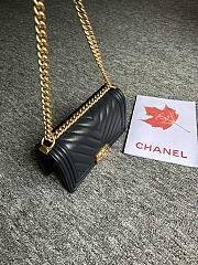 Chanel Leboy Bag Black Chevron Caviar Gold 25cm - 5