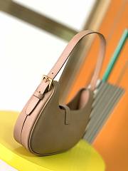 YSL Le Fermoir Hobo Beige Bag Shiny Leather 24.5×18×7cm - 6