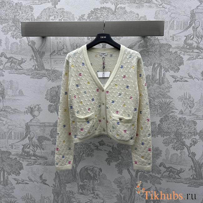 Chanel White Cardigan 06 - 1