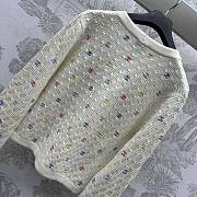 Chanel White Cardigan 06 - 3