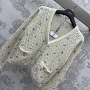 Chanel White Cardigan 06 - 2