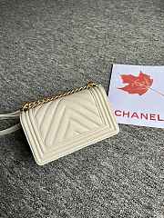 Chanel Small Leboy Bag Chevron White Caviar Gold 20cm - 6