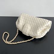 Bottega Veneta Lauren 1980 Clutch White 31cm - 6