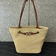 Valentino Garavani Escape Large Raffia Shopping Bag 36x27x16cm - 1