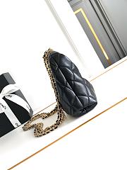 Chanel Black Small Hobo Bag 20x20.5x7.5cm - 2
