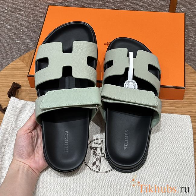 Hermes Paris Chypre Green Sandals - 1