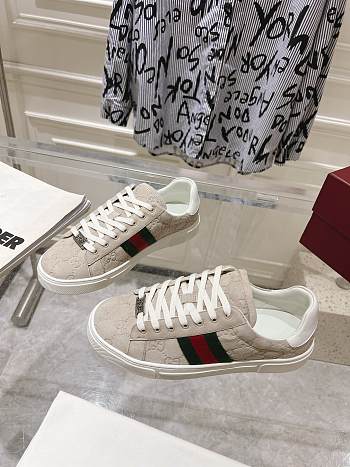 Gucci Ace Sneaker Web Beige Suede 