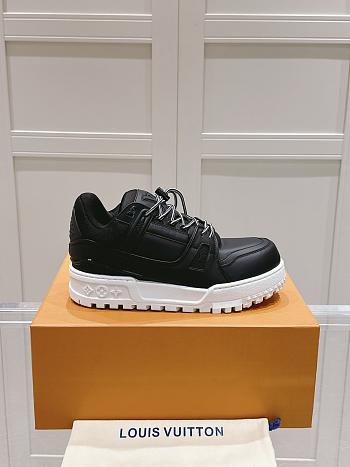 Louis Vuitton LV Trainer Maxi Black White Sneaker