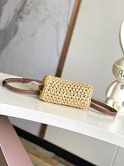 Louis Vuitton LV Nano Speedy Natural 16 x 10 x 7.5 cm - 6