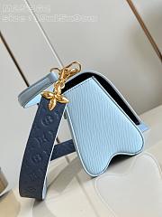 Louis Vuitton LV Twist PM Washed Blue 19 x 15 x 9 cm - 2