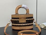 Louis Vuitton LV Ellis Bag Monogram 19.5 x 12 x 11.5 cm - 3